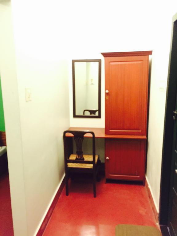 Elphinstone Residency Bed & Breakfast Kochi Room photo